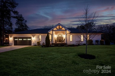 Straight out of a magazine, prepare to be captivated by this on Mallard Head Country Club in North Carolina - for sale on GolfHomes.com, golf home, golf lot