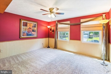 **PLEASE CLICK ON VIRTUAL TOUR ICON FOR INTERACTIVE FLOOR PLAN on Bay Hills Golf Club in Maryland - for sale on GolfHomes.com, golf home, golf lot