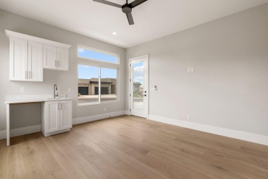 Newly completed in the highly desirable Sand Hollow Golf Course on Sand Hollow Golf Resort in Utah - for sale on GolfHomes.com, golf home, golf lot