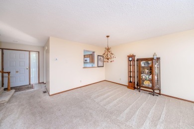 Trapper Woods Condo at Canadian Lakes.  High demand property on Canadian Lakes Country Club-The Pines Course in Michigan - for sale on GolfHomes.com, golf home, golf lot