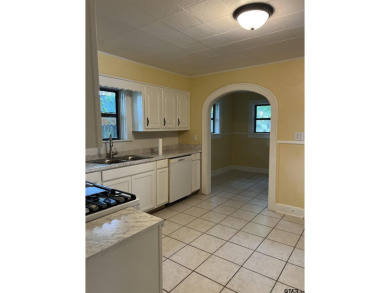 This is a fantastic opportunity for both investors and on Mineola Country Club in Texas - for sale on GolfHomes.com, golf home, golf lot