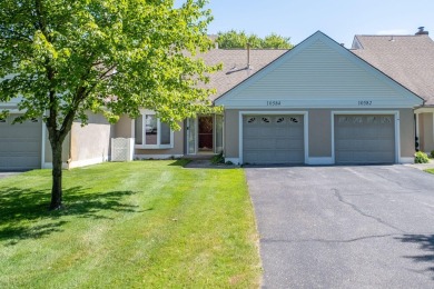 Trapper Woods Condo at Canadian Lakes.  High demand property on Canadian Lakes Country Club-The Pines Course in Michigan - for sale on GolfHomes.com, golf home, golf lot