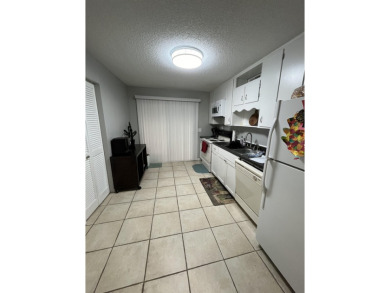 Great Investment Opportunity!  Well maintained Quadraplex on on Hilaman Park Golf Course in Florida - for sale on GolfHomes.com, golf home, golf lot