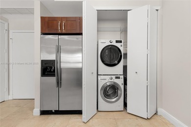 Bright and spacious penthouse in Turnberry Village with soaring on Turnberry Isle Resort and Club in Florida - for sale on GolfHomes.com, golf home, golf lot