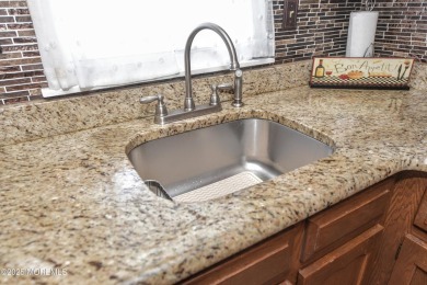 Beautifully updated 2 bedroom, 2 full bath condo in the Leisure on Leisure Village East in New Jersey - for sale on GolfHomes.com, golf home, golf lot