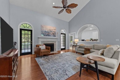 CHARMING SINGLE-LEVEL COTTAGE NEAR THE HEART OF PINEHURST!

 on Pinehurst Resort and Country Club in North Carolina - for sale on GolfHomes.com, golf home, golf lot