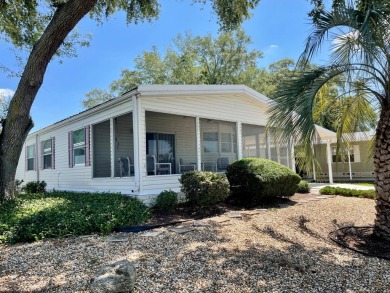 Very Well Maintained 1 Owner Home!! Very Large and Bright Open on Water Oak Country Club Estates in Florida - for sale on GolfHomes.com, golf home, golf lot