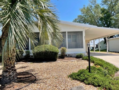 Very Well Maintained 1 Owner Home!! Very Large and Bright Open on Water Oak Country Club Estates in Florida - for sale on GolfHomes.com, golf home, golf lot