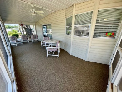 Very Well Maintained 1 Owner Home!! Very Large and Bright Open on Water Oak Country Club Estates in Florida - for sale on GolfHomes.com, golf home, golf lot