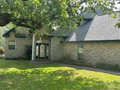 Welcome to your retreat at Kings Creek Golf Course in Kemp on Kings Creek Golf Club in Texas - for sale on GolfHomes.com, golf home, golf lot