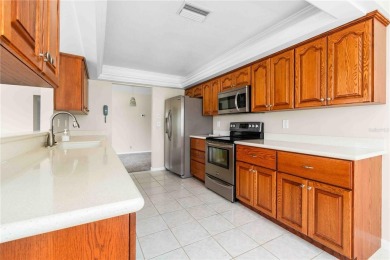 Under contract-accepting backup offers. Welcome to your on Mainlands Golf Club in Florida - for sale on GolfHomes.com, golf home, golf lot