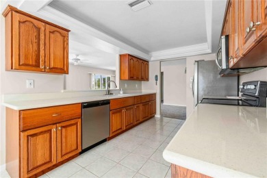 Under contract-accepting backup offers. Welcome to your on Mainlands Golf Club in Florida - for sale on GolfHomes.com, golf home, golf lot