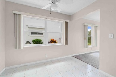 Under contract-accepting backup offers. Welcome to your on Mainlands Golf Club in Florida - for sale on GolfHomes.com, golf home, golf lot
