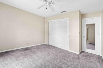 Under contract-accepting backup offers. Welcome to your on Mainlands Golf Club in Florida - for sale on GolfHomes.com, golf home, golf lot