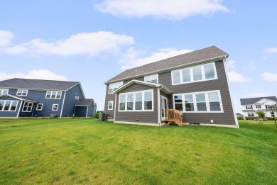 Welcome to this stunning custom-built Deer Valley by Pulte Homes on Glen Ross Golf Club in Ohio - for sale on GolfHomes.com, golf home, golf lot