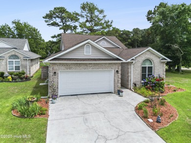 Located on the 10th hole of the prestigious North Shore Golf on North Shore Country Club in North Carolina - for sale on GolfHomes.com, golf home, golf lot