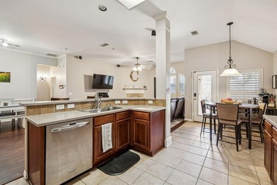 FOUNDATION REPAIRED October 2025 with transferable warranty! on Oakmont Country Club in Texas - for sale on GolfHomes.com, golf home, golf lot