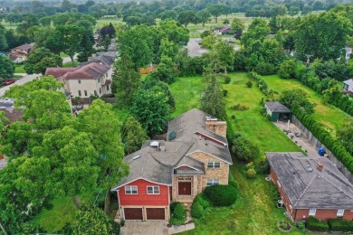 Experience this exquisite home, nestled on an extra large on Sunset Valley Golf Course in Illinois - for sale on GolfHomes.com, golf home, golf lot