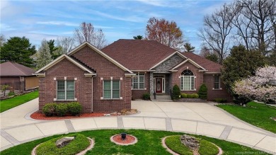 OPEN SUNDAY 2-4PM.  Square footage like this doesn't come along on Jeffersonville Elks Golf Club in Indiana - for sale on GolfHomes.com, golf home, golf lot