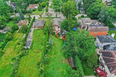 Experience this exquisite home, nestled on an extra large on Sunset Valley Golf Course in Illinois - for sale on GolfHomes.com, golf home, golf lot