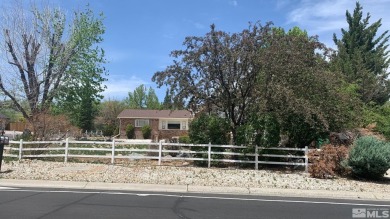 Classic 3 bedroom single story home.  located in the hart of old on Washoe County Golf Club in Nevada - for sale on GolfHomes.com, golf home, golf lot