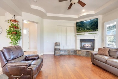 2 Primary Bedrooms with En Suite Bathrooms. This turn key golf on The Club at Copper Valley Golf Course in California - for sale on GolfHomes.com, golf home, golf lot