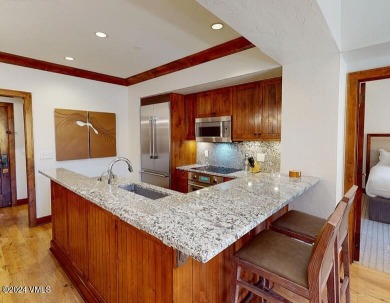 This 3 bedroom Penthouse residence next to The Ritz-Carlton on Beaver Creek Golf Club in Colorado - for sale on GolfHomes.com, golf home, golf lot