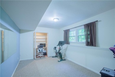 Spacious 4 bedroom, 4.5 bath side-to-side split located in a on Leawood South Country Club in Kansas - for sale on GolfHomes.com, golf home, golf lot