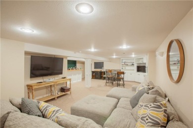 Spacious 4 bedroom, 4.5 bath side-to-side split located in a on Leawood South Country Club in Kansas - for sale on GolfHomes.com, golf home, golf lot