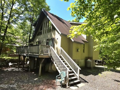 DISCOVER YOUR DREAM ESCAPE in this stunning three-bedroom, two on The Hideout Golf in Pennsylvania - for sale on GolfHomes.com, golf home, golf lot