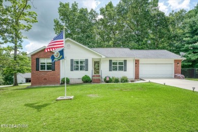 Adorable, well maintained home on a corner lot in quiet part of on Lake Tansi Village Country Club in Tennessee - for sale on GolfHomes.com, golf home, golf lot