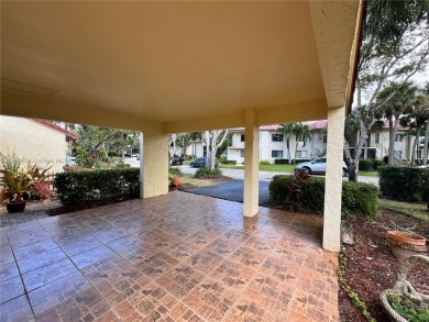 Lovely 2 bed-2 bath Townhouse-Condo in highly desirable Villas on Bonaventure Country Club in Florida - for sale on GolfHomes.com, golf home, golf lot