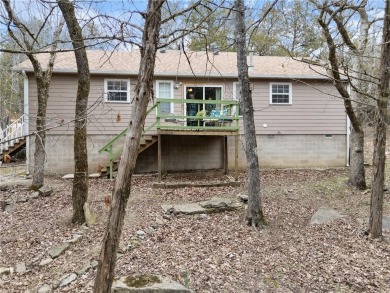 In a quiet area of Holiday Island, This home Sits on 2 lots, is on Holiday Island Executive Golf Course in Arkansas - for sale on GolfHomes.com, golf home, golf lot