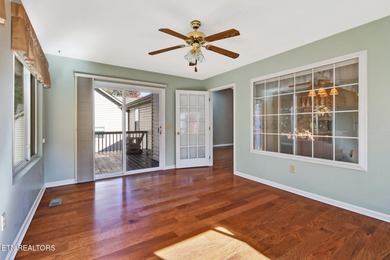 Charming home in the resort community of Fairfield Glade! You'll on Druid Hills Golf Club in Tennessee - for sale on GolfHomes.com, golf home, golf lot