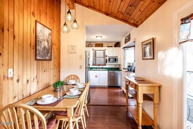 MOUNTAIN VIEW ESCAPE - Perched in Prestigious Cobbly Nob Resort! on Bent Creek Golf Course in Tennessee - for sale on GolfHomes.com, golf home, golf lot