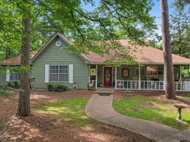 Charming 3-Bedroom Retreat in Holly Lake Ranch - Peace, Privacy on Holly Lake Ranch Golf Club in Texas - for sale on GolfHomes.com, golf home, golf lot