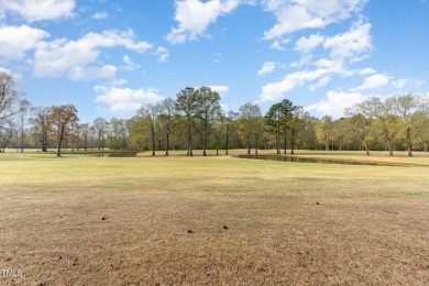 Have you always wanted to live on a Golf Course? Look no on River Golf and County Club at Lake Royale in North Carolina - for sale on GolfHomes.com, golf home, golf lot