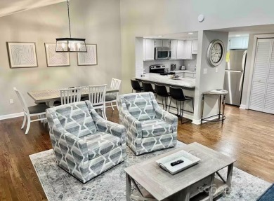Recently renovated townhome with a bright, modern and open floor on Rumbling Bald Resort on Lake Lure in North Carolina - for sale on GolfHomes.com, golf home, golf lot
