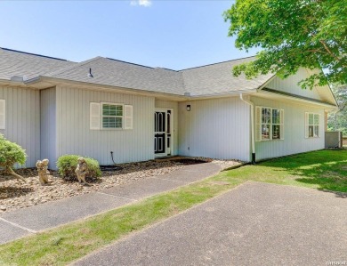 This home features a stunning Premier Diamondhead Golf Course on Diamondhead Golf and Country Club in Arkansas - for sale on GolfHomes.com, golf home, golf lot
