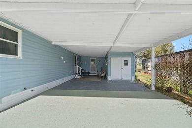 ~NO BOND~ ~GOLF COURSE VIEW~ ~2021 ROOF~ ~2018 HVAC~ ~BONUS on El Diablo Executive Golf Course in Florida - for sale on GolfHomes.com, golf home, golf lot