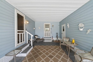 ~NO BOND~ ~GOLF COURSE VIEW~ ~2021 ROOF~ ~2018 HVAC~ ~BONUS on El Diablo Executive Golf Course in Florida - for sale on GolfHomes.com, golf home, golf lot