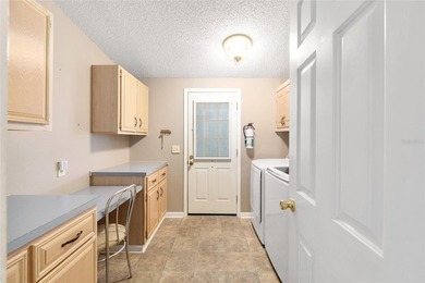 ~NO BOND~ ~GOLF COURSE VIEW~ ~2021 ROOF~ ~2018 HVAC~ ~BONUS on El Diablo Executive Golf Course in Florida - for sale on GolfHomes.com, golf home, golf lot