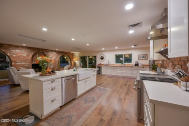 This beautifully remodeled 4-bed plus den, 4-bath home on the on Forty Niner Golf and Country Club in Arizona - for sale on GolfHomes.com, golf home, golf lot