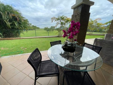 Luxury Golf Villa with Canal and City Skyline Views

Residential on  in  - for sale on GolfHomes.com, golf home, golf lot