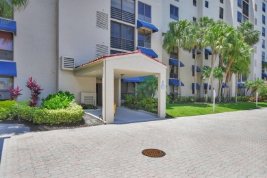 Stunning Renovated Condo with Sunset Views. Welcome to this on Boca Pointe Country Club in Florida - for sale on GolfHomes.com, golf home, golf lot