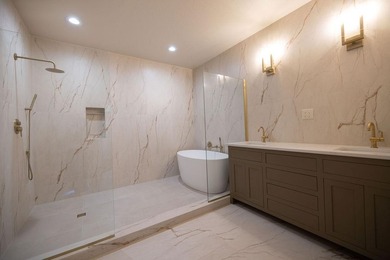 Beautifully updated home in the sought-after Comanche Trace golf on The Club At Comanche Trace in Texas - for sale on GolfHomes.com, golf home, golf lot