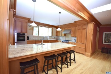 133 Fairway Place on SunLand Golf and Country Club in Washington - for sale on GolfHomes.com, golf home, golf lot