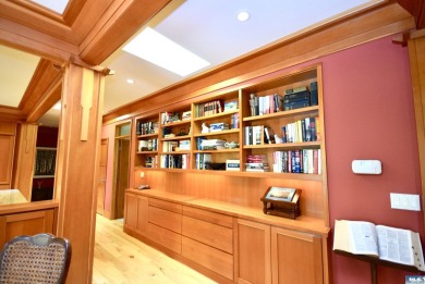 133 Fairway Place on SunLand Golf and Country Club in Washington - for sale on GolfHomes.com, golf home, golf lot