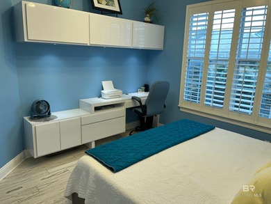 Completely remodeled home in The Peninsula Golf Resort on Peninsula Golf and Racquet Club in Alabama - for sale on GolfHomes.com, golf home, golf lot