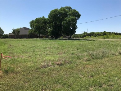 Corner lot located in 24-7 gated community located north on one on White Bluff Resort - Old Course in Texas - for sale on GolfHomes.com, golf home, golf lot